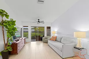8955 Windtree St, Boca Raton, FL 33496 - Photo 4