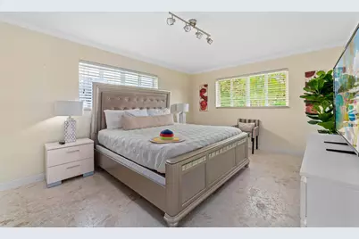 2757 NE 14th Avenue, Wilton Manors, FL 33334 - Photo 22