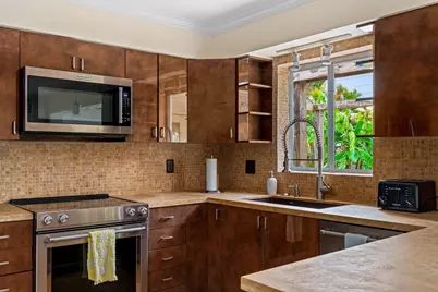 2757 NE 14th Avenue, Wilton Manors, FL 33334 - Photo 6