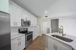 11035 Legacy Blvd, Palm Beach Gardens, FL 33410 - Photo 4