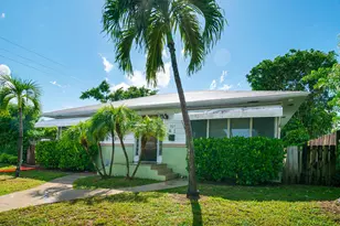 727 S M St, Lake Worth Beach, FL 33460 - Photo 2