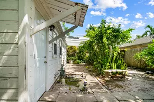 727 S M St, Lake Worth Beach, FL 33460 - Photo 22