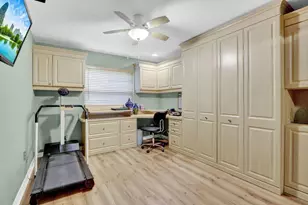 2665 NW 41st St, Boca Raton, FL 33434 - Photo 14