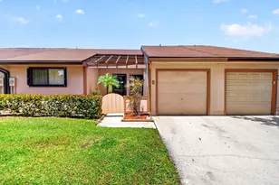 6 Farnworth Dr, Boynton Beach, FL 33426 - Photo 2