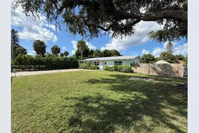 9546 SW Adams Street, Okeechobee, FL 34974 - Photo 2