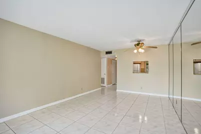 9460 Sunrise Lakes Boulevard #106, Sunrise, FL 33322 - Photo 10