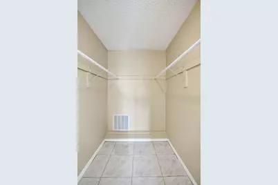 9460 Sunrise Lakes Boulevard #106, Sunrise, FL 33322 - Photo 18