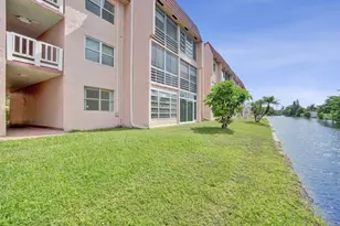 9460 Sunrise Lakes Blvd, Sunrise, FL 33322 - Photo 26