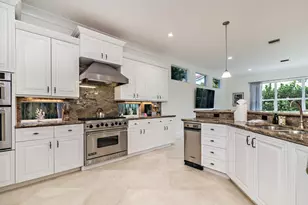 141 Gregory Pl, West Palm Beach, FL 33405 - Photo 10