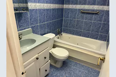 2701 Middle River Drive #19, Fort Lauderdale, FL 33306 - Photo 8