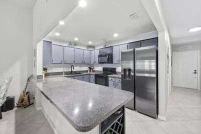39 Bethesda Park Circle #L39, Boynton Beach, FL 33435 - Photo 4