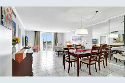 427 Golden Isles Drive #5j, Hallandale Beach, FL 33009 - Photo 4