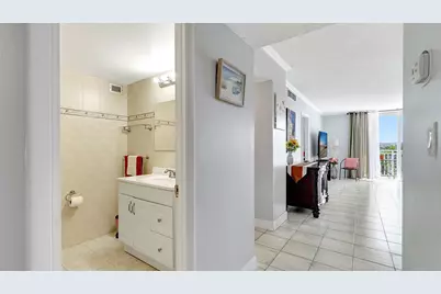 427 Golden Isles Drive #5j, Hallandale Beach, FL 33009 - Photo 10