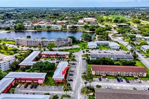 24 Golfs Edge, West Palm Beach, FL 33417 - Photo 2