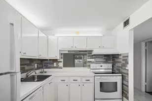 2500 Fiore Way, Delray Beach, FL 33445 - Photo 6
