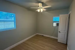 911 NW 12th Ave, Fort Lauderdale, FL 33311 - Photo 8