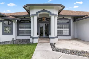 15062 N 73rd St Street N, The Acreage, FL 33470 - Photo 4
