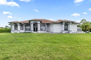 15062 N 73rd St Street N, The Acreage, FL 33470 - Photo 2