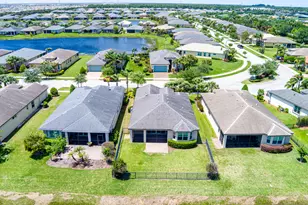 11277 SW Lake Park Dr, Port Saint Lucie, FL 34987 - Photo 38
