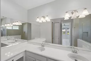 11277 SW Lake Park Dr, Port Saint Lucie, FL 34987 - Photo 32