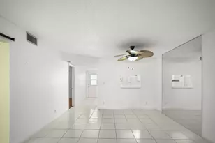 2500 Fiore Way, Delray Beach, FL 33445 - Photo 4