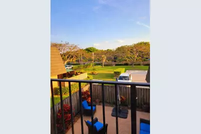 727 7th Way, West Palm Beach, FL 33407 - Photo 2