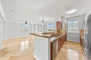 616 Clearwater Park Rd, West Palm Beach, FL 33401 - Photo 2