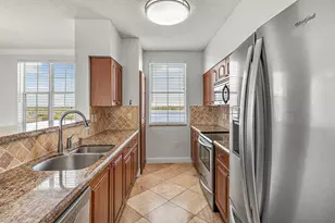 616 Clearwater Park Rd, West Palm Beach, FL 33401 - Photo 10