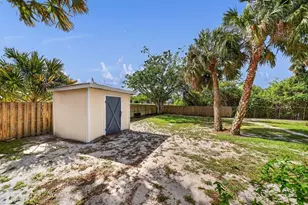 612 SE 6th St, Stuart, FL 34994 - Photo 42