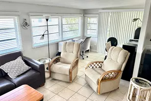312 Hibiscus Dr, Deerfield Beach, FL 33442 - Photo 8