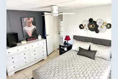 312 Hibiscus Drive, Deerfield Beach, FL 33442 - Photo 14