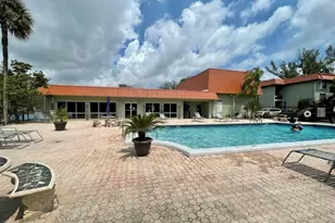 809 W Oakland Park Blvd, Oakland Park, FL 33311 - Photo 16