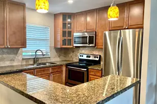 809 W Oakland Park Blvd, Oakland Park, FL 33311 - Photo 2