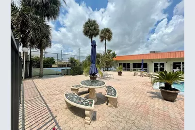 809 W Oakland Park Boulevard #J12, Oakland Park, FL 33311 - Photo 16