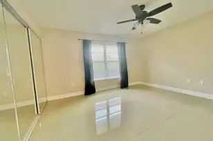 809 W Oakland Park Blvd, Oakland Park, FL 33311 - Photo 10