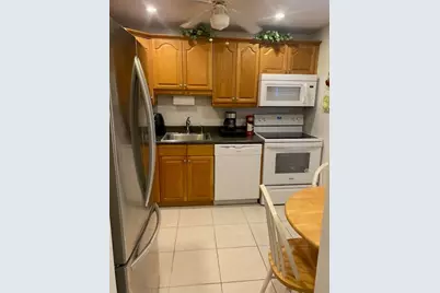 7817 Golf Cir Drive #210, Margate, FL 33063 - Photo 4
