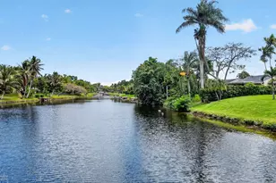 1262 Essex Dr, Wellington, FL 33414 - Photo 70