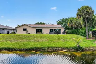 1262 Essex Dr, Wellington, FL 33414 - Photo 74
