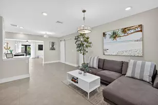 254 NE 20th St, Delray Beach, FL 33444 - Photo 6