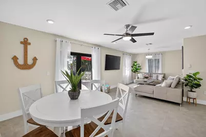 254 NE 20th Street, Delray Beach, FL 33444 - Photo 18