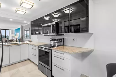 14 Royal Palm Way #5010, Boca Raton, FL 33432 - Photo 10
