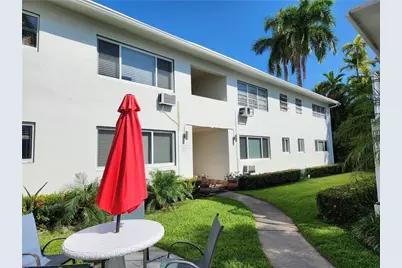 624 Antioch Avenue #18, Fort Lauderdale, FL 33304 - Photo 1