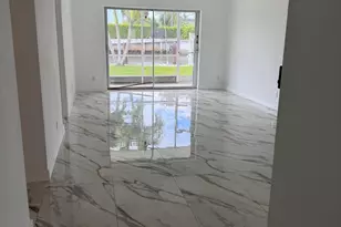 1100 Pine Dr, Pompano Beach, FL 33060 - Photo 2