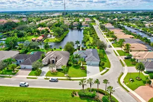 7186 SW Quiet River Ct, Stuart, FL 34997 - Photo 10