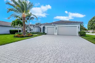 7186 SW Quiet River Ct, Stuart, FL 34997 - Photo 20