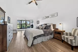 6757 SE Yorktown Dr, Hobe Sound, FL 33455 - Photo 14