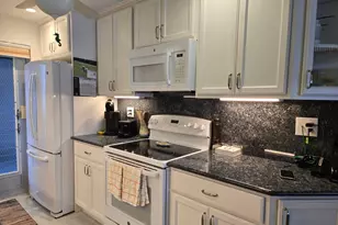 105 NE 19th Ave, Deerfield Beach, FL 33441 - Photo 6