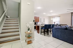 6026 Pine Tree Way, Riviera Beach, FL 33410 - Photo 6
