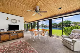 21875 Arriba Real, Boca Raton, FL 33433 - Photo 4