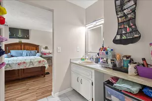956 SE Browning Ave, Port Saint Lucie, FL 34983 - Photo 38